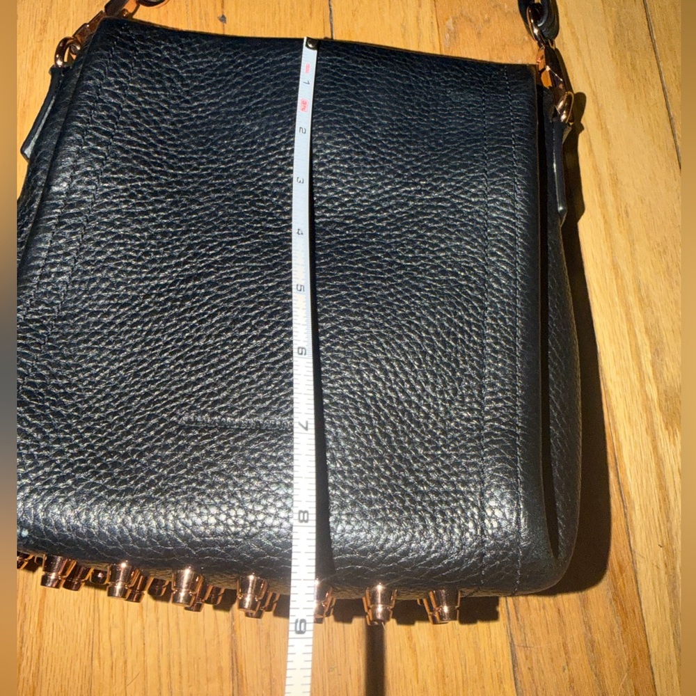 Alexander Wang purse bag in black pebbled leather with rose gold studs - Picture 15 of 16